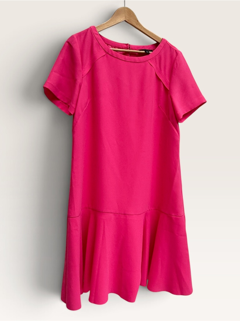 Banana Republic Hot Pink Flounce Hem Shift Dress Women 12 Short Sleeve